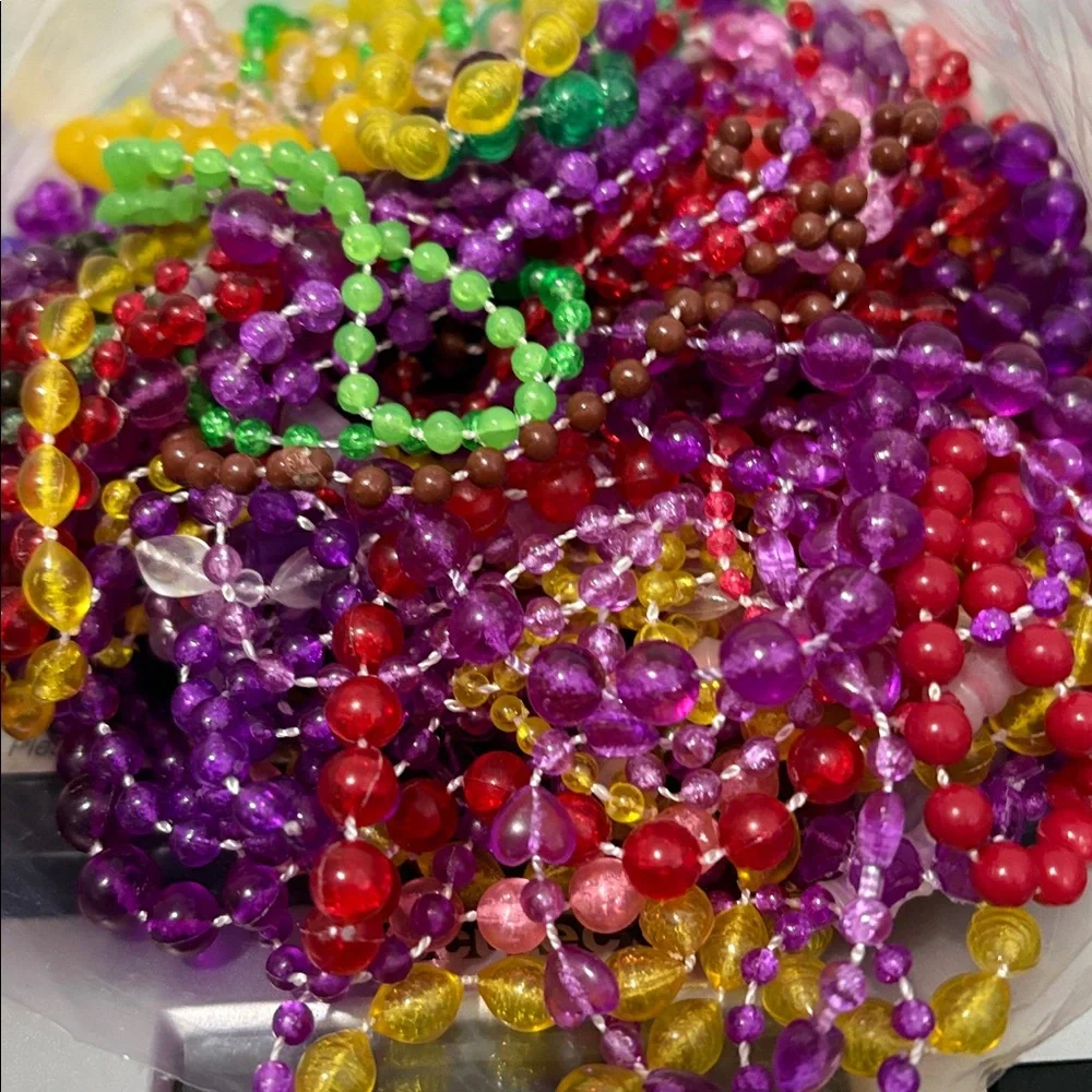 Mardi Gras Throw Beads 2lbs Bag